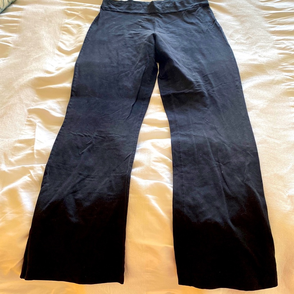 Victoria’s Secret black leggings